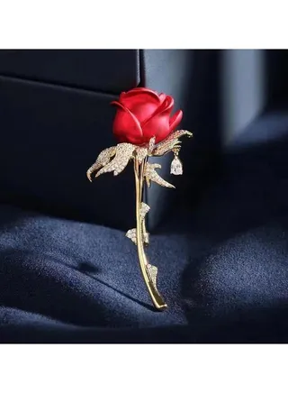 Minimalist And Versatile Brooch 