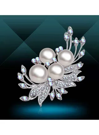 Minimalist And Versatile Brooch 