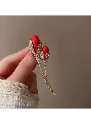 Minimalist And Versatile Brooch 