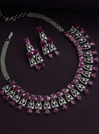 Silver Plated Designer Stone Necklace Set