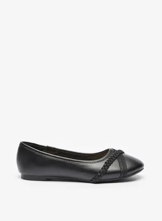 Girls Solid Lace Detail Slip On Ballerina Shoes 