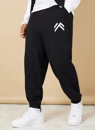 Oversized Fit Jogger With Minimal Print & Elasticated Hem 
