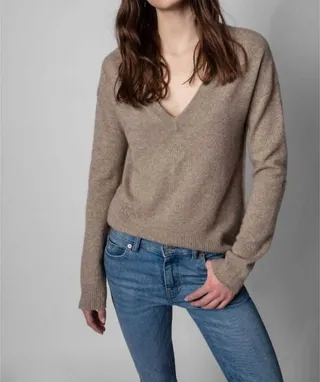 Vivi Patch Sweater in Oatmeal