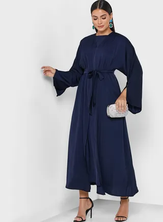 Contrast Abaya With Inner 