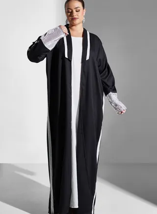 Contrast Stripe Detail Abaya With Sheila 