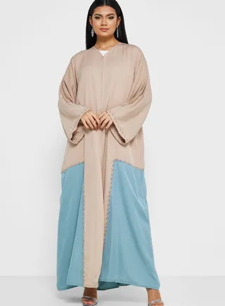 Colorblock Detail Abaya With Sheila 