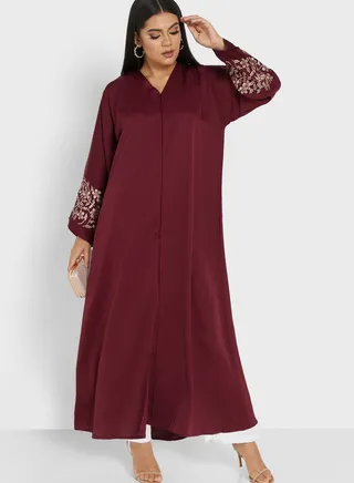 Embroidered Detail Abaya With Sheila 