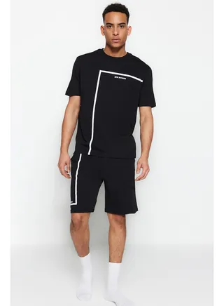 Black Men's Regular Fit Crewneck Printed Pajamas Set 