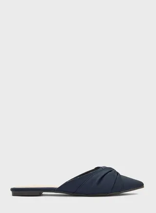 Pointed Toe Pumps 