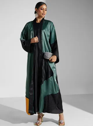 Color Block Detail Abaya With Sheila