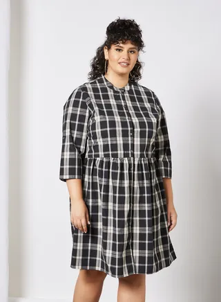 Curvy Check Print Cotton Dress Black 