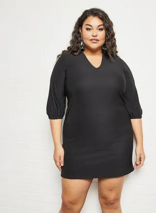 Plus Size V-Neck Dress Black 