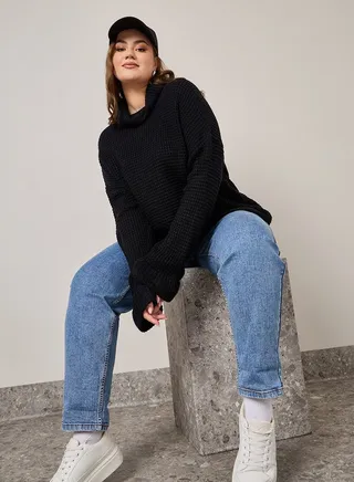 Oversized Chunky Knit Turtle Neck Sweater 