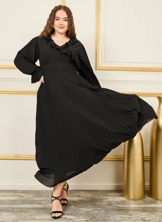 Plus Ruffle Trim Pleated Detail A-Line Maxi Dress 