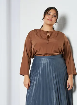 Plus Size Tie-Up Neck Blouse Brown 