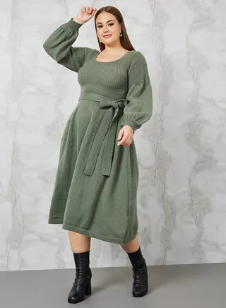Scoop Neck Knit Sweater Midi Dress with Tie Belt 