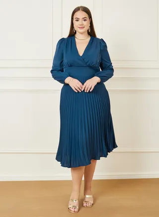 Pleated Hem A-Line Midi Dress 