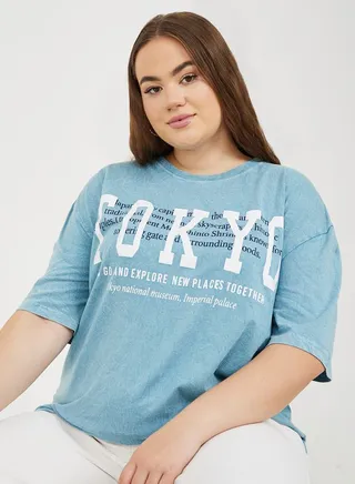 Plus Oversized Acid Wash Tokyo Print T-shirt 