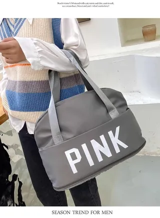 A bag for going out, for trips, for the gym, and for multiple uses, waterproof and expandable by 12 cm 