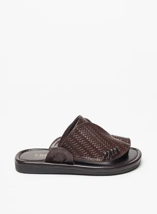 Boys Textured Slip-On Arabic Sandals 