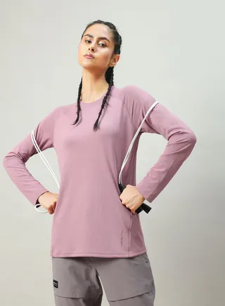 Solid T-Shirt with Long Sleeves 