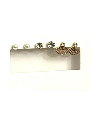 Tiny set of earrings 