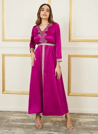 Handwork Thread Embroidered Lace Detail Belted Kaftan 