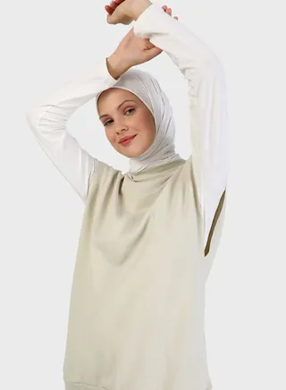 Round Neck Sweatshirt 