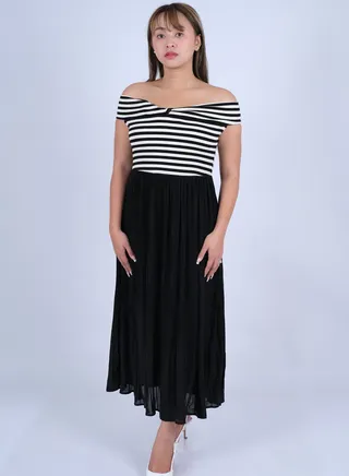 Women’s Maxi-length Stripes Off Shoulder Dress in Black 