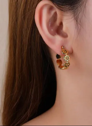 Elegant Stainless Steel Gold Plated Hoop Earrings For Women 