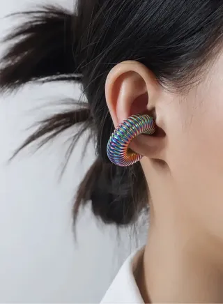 2pcs Stylish & Trendy Hoop Earrings For Women 