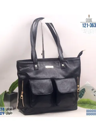 A women's leather bag, I prefer the color, it is made of very high quality, elegant and can accommodate all your belongings 