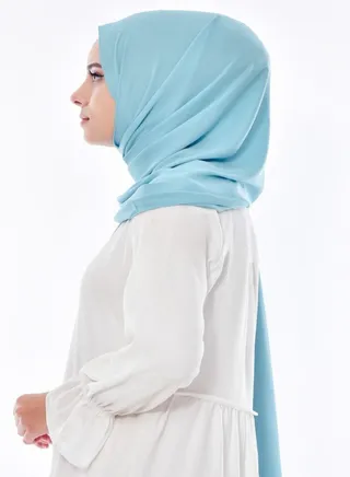 حجاب من فتاه - اسكارف - طرحة شيفون كريب مقاس مناسب - لون أزرق فاتح 
