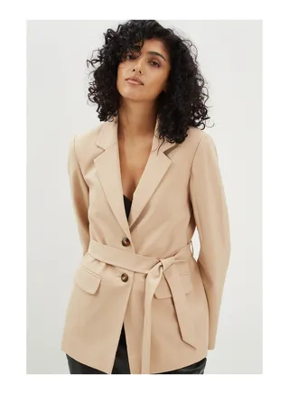 Relaxed Belted Blazer 