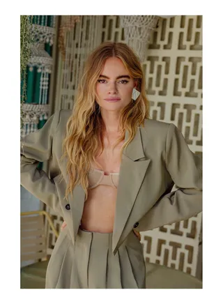 Woman's World Cropped Blazer 