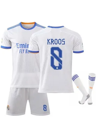 3-Piece Real Madrid No.8 Football Jersey Set 