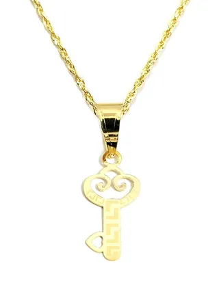 18K Pure Gold Elegant Key Design Necklace 