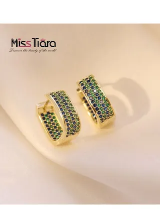 Luxury Style Versatile Temperament Personality Fashion Copper and Zircon Earrings For Girls Ladies 