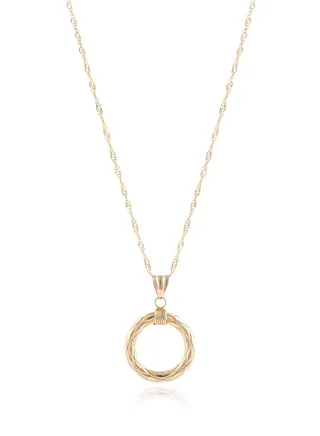 Enhance Your Presence with an 18K Gold Pendant Necklace 