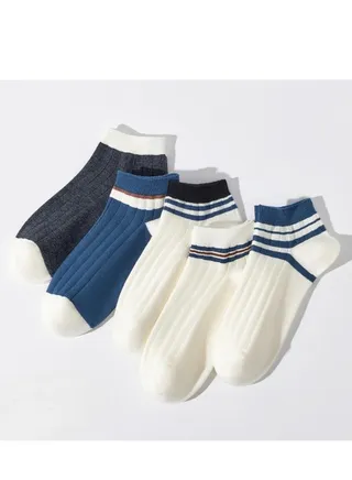 Men Absorb Sweat and Deodorize Socks 5 Pairs High Quality Socks One Size Fits All 
