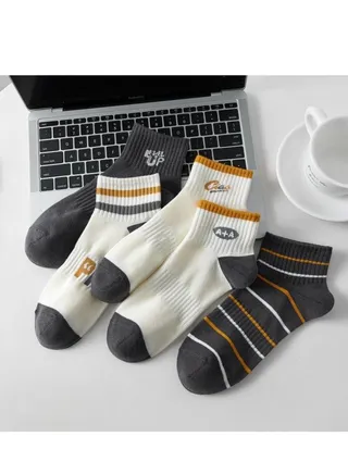 Men Absorb Sweat and Deodorize Socks 5 Pairs High Quality Socks One Size Fits All 
