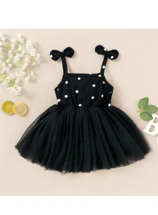Girls' dress, new and distinctive model 