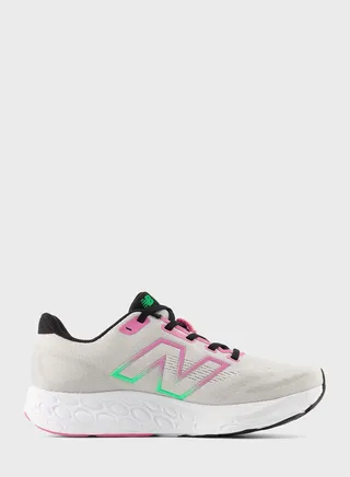 680 Running Shoes