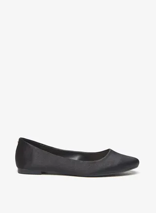 Women's Solid Slip-On Round Toe Ballerina Shoes 