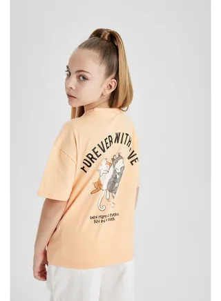 Girl Relax Fit Knitted Short Sleeve Body 