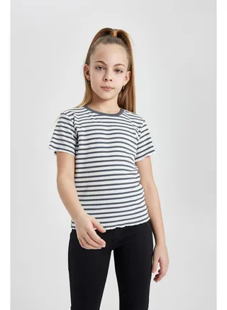 Girl Slim Fit Knitted Short Sleeve Body 