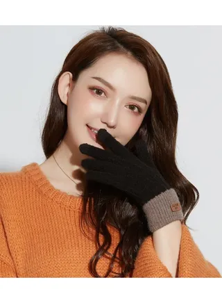 Women's Autumn And Winter Warm Outdoor Windproof Plush Korean Cute Cold Proof Gloves 