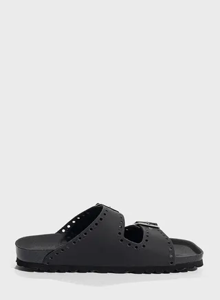 Atlas Flat Sandal