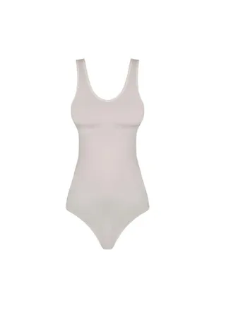 YOUNG UNDERWEAR | Women's Shaping Bodysuit | Sleek Silhouette| Enhance Your Curves | Confidence and Comfort 
