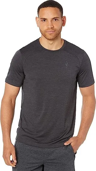SKECHERS On The Road Tech Tee (Asphalt) Men's Clothing